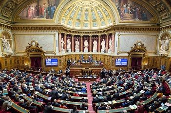 Patients, aidants et professionnels de santé unis pour défendre la qualité des soins